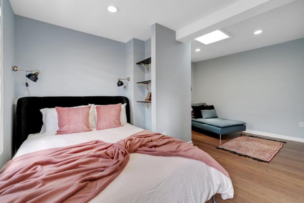 Stylish Rowhome-Fishtown-Near Shops Philadelphia Exterior photo