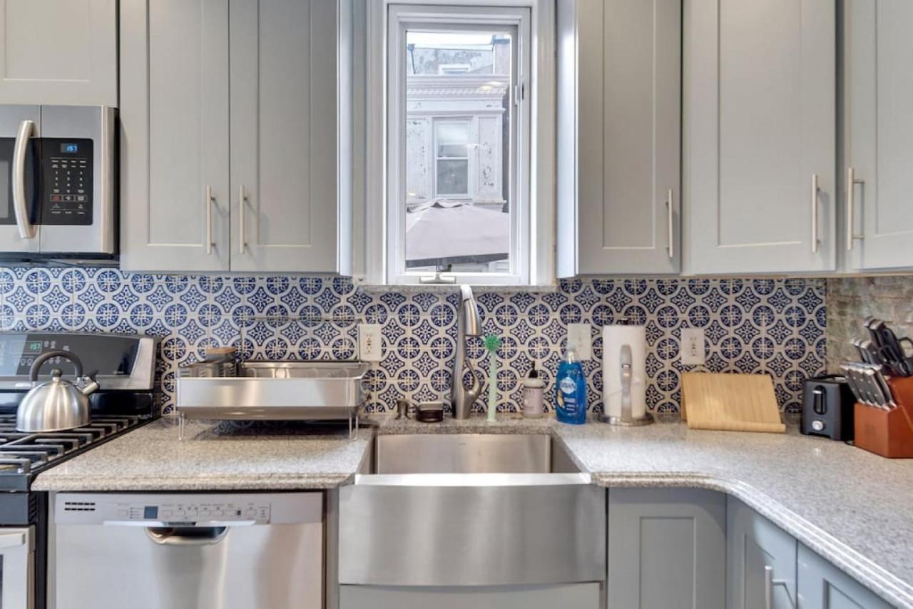 Stylish Rowhome-Fishtown-Near Shops Philadelphia Exterior photo