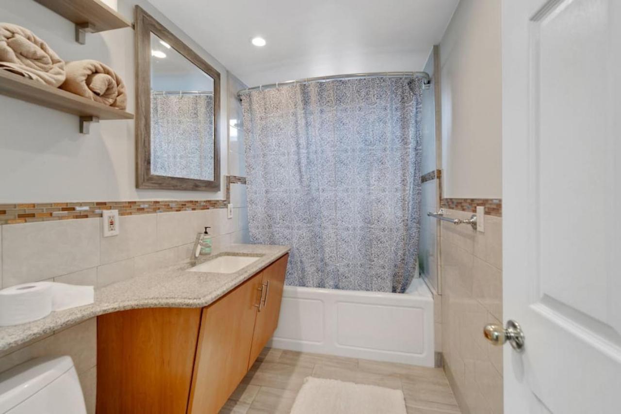 Stylish Rowhome-Fishtown-Near Shops Philadelphia Exterior photo